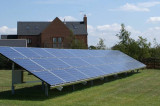 UK solar industry sees new record in electricity generation