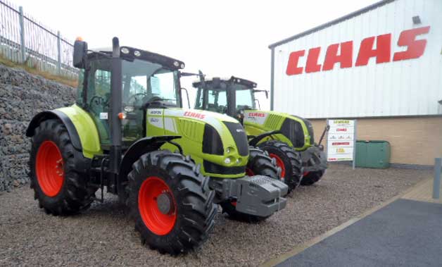 claas tractor